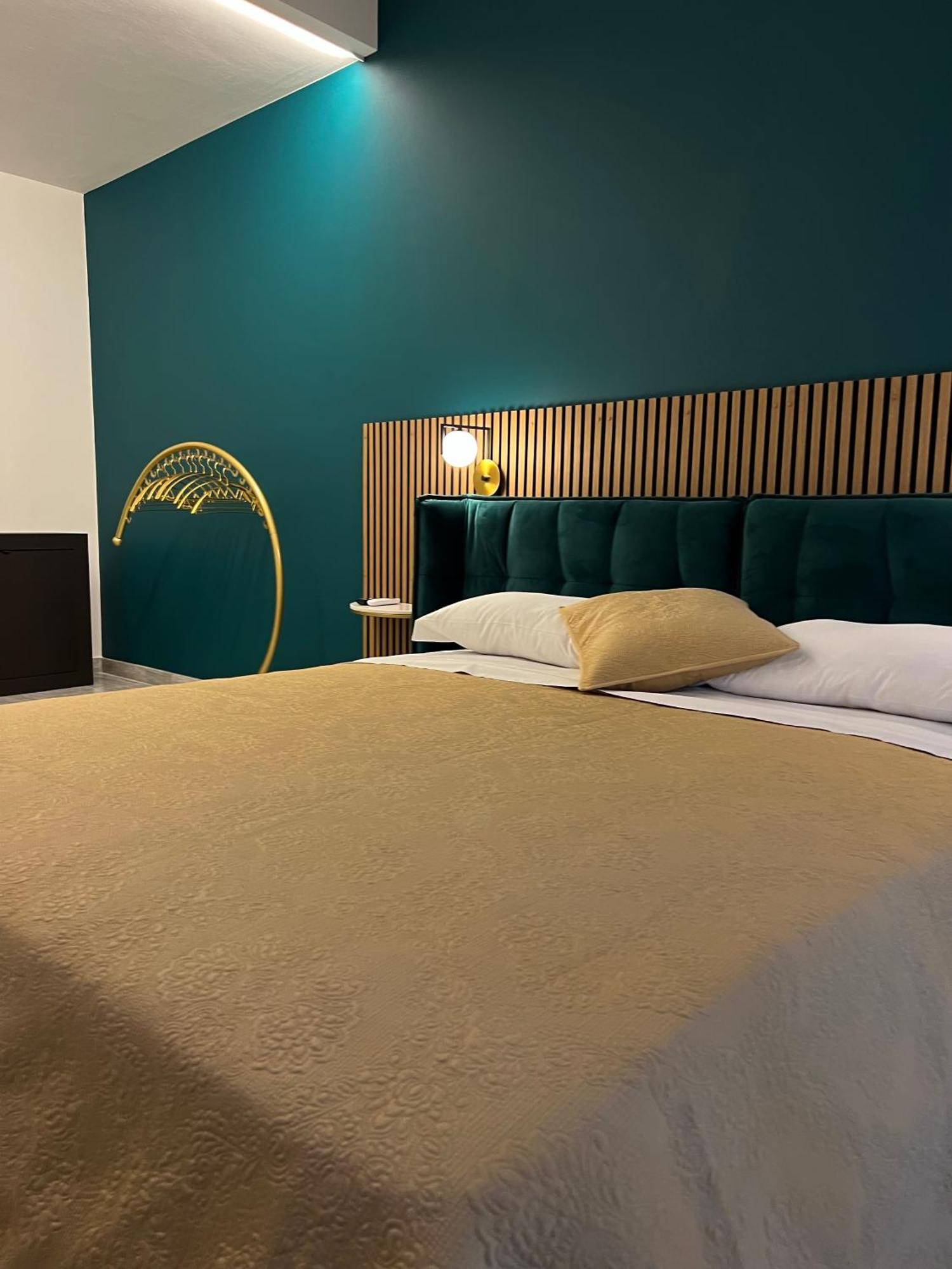 Loft Sirmione Apartment ภายนอก รูปภาพ