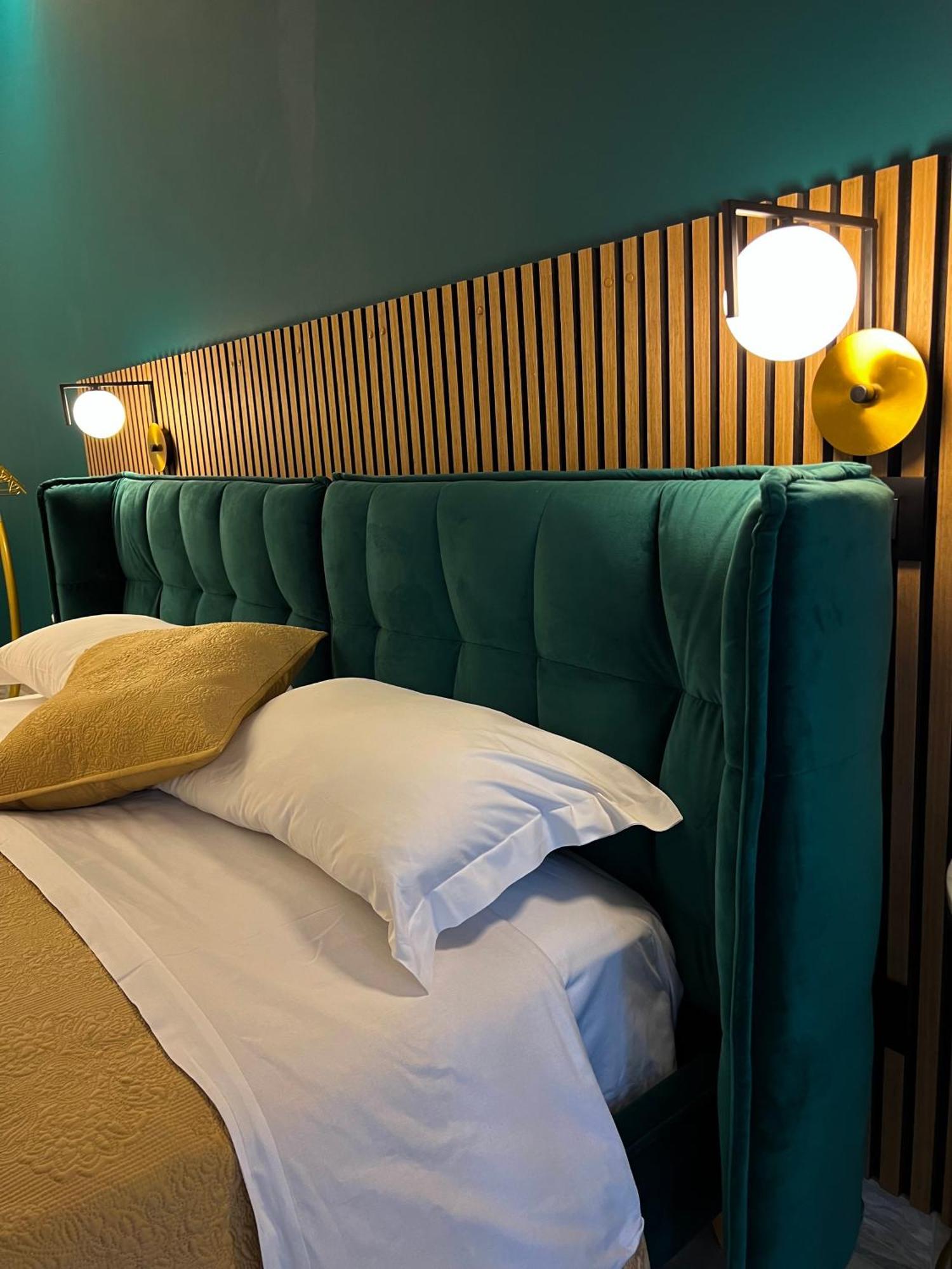 Loft Sirmione Apartment ภายนอก รูปภาพ