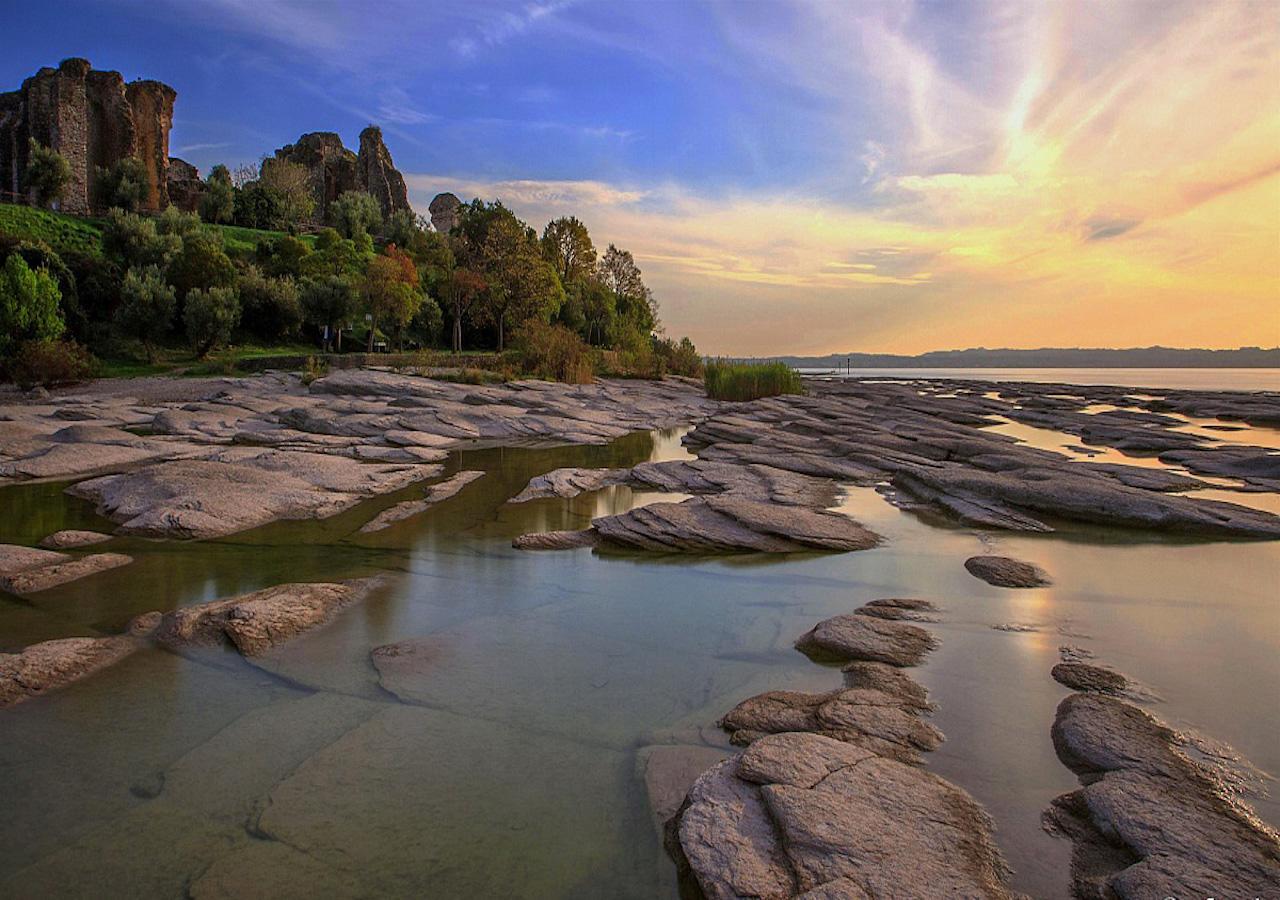 Loft Sirmione Apartment ภายนอก รูปภาพ