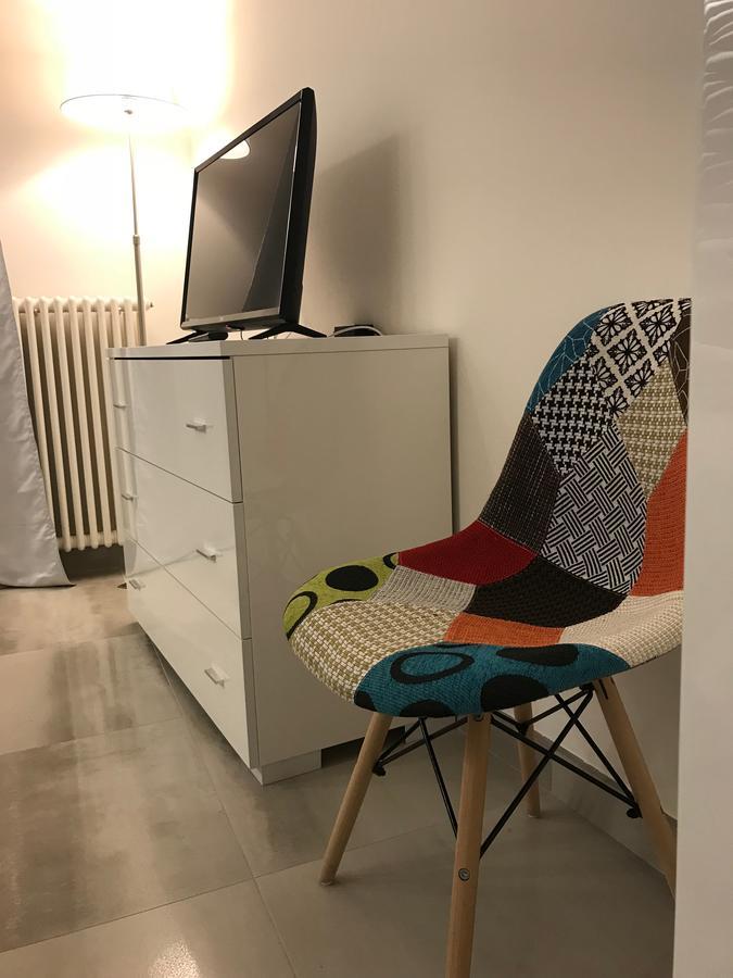 Loft Sirmione Apartment ภายนอก รูปภาพ