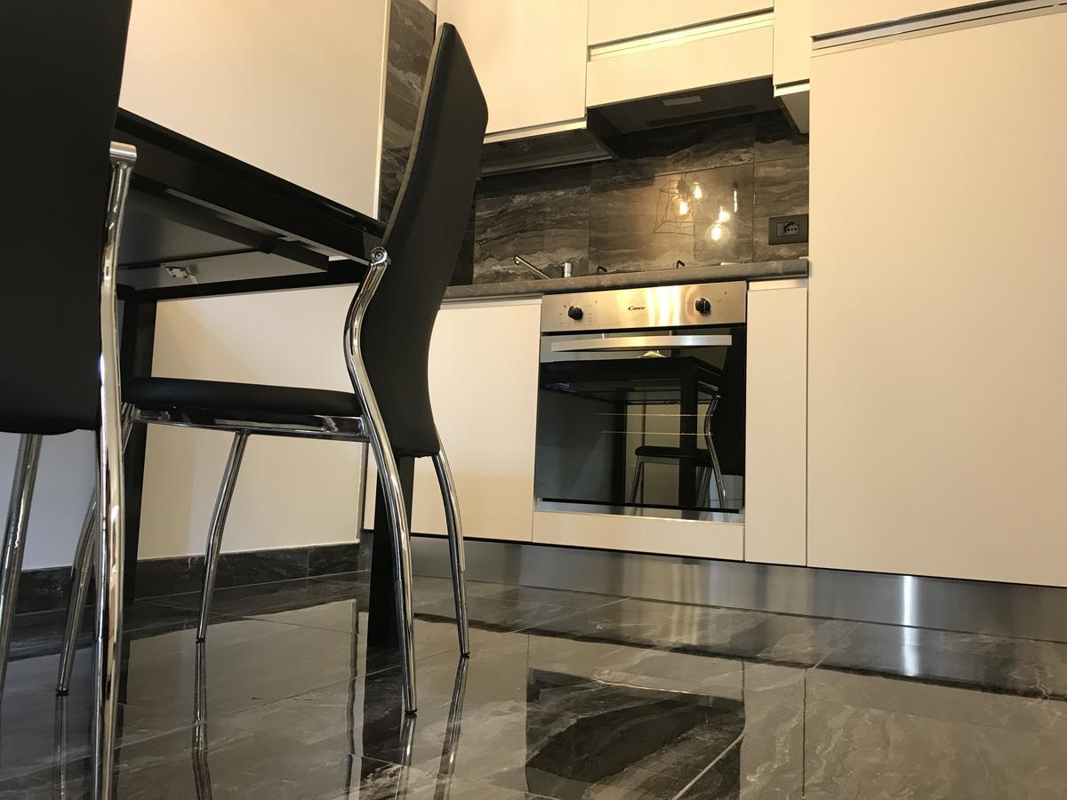 Loft Sirmione Apartment ภายนอก รูปภาพ